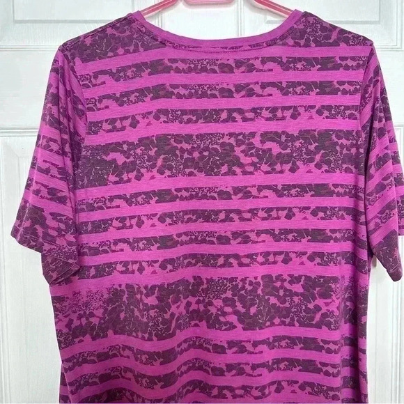 T-Shirt  Purple & Black Striped Size 1X - Picture 8 of 16